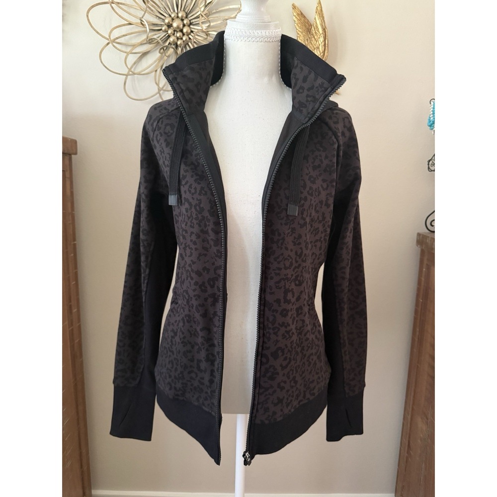 Athleta Womens M Leopard Print Full Zip Hoodie Jacket Thumbholes Brown Black